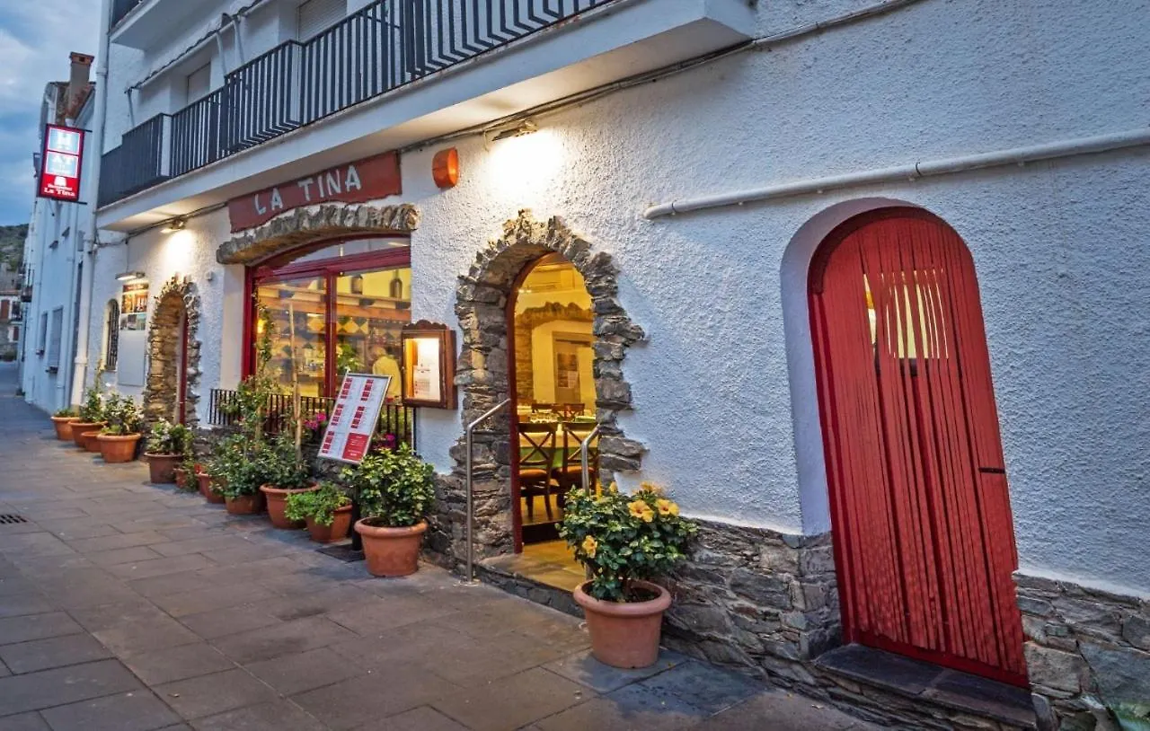 Hostal La Tinas kontakt